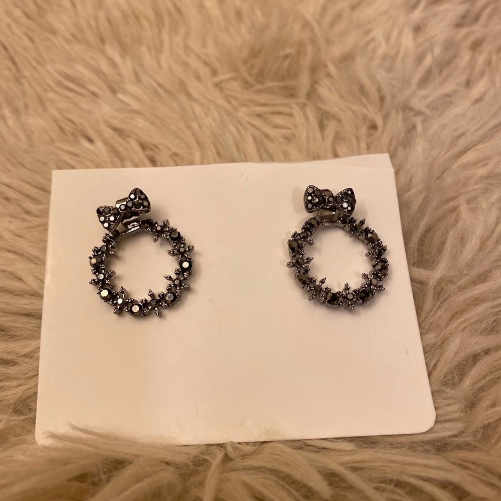 Cute earrings